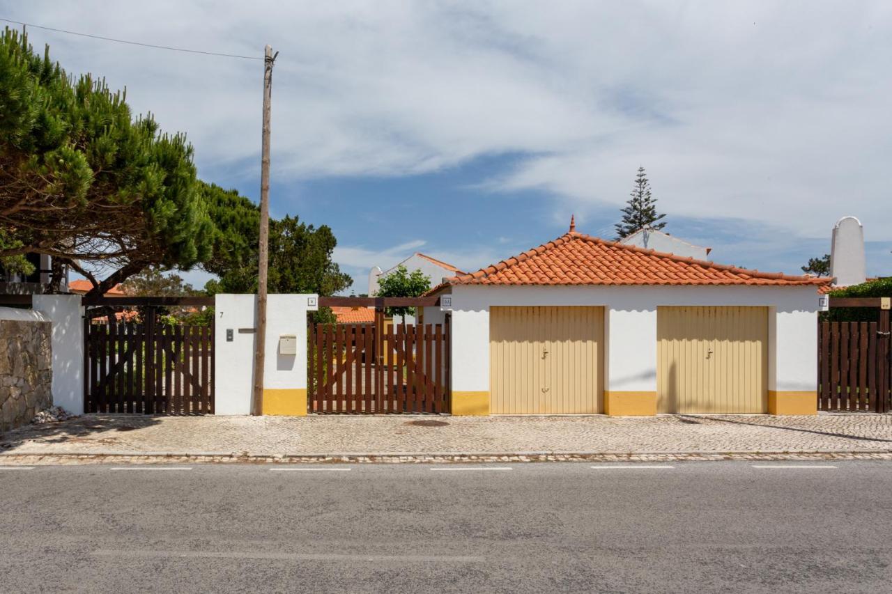 Joivy 3-Br Cottage With Terrace And Garden In Colares Sintra Exterior foto